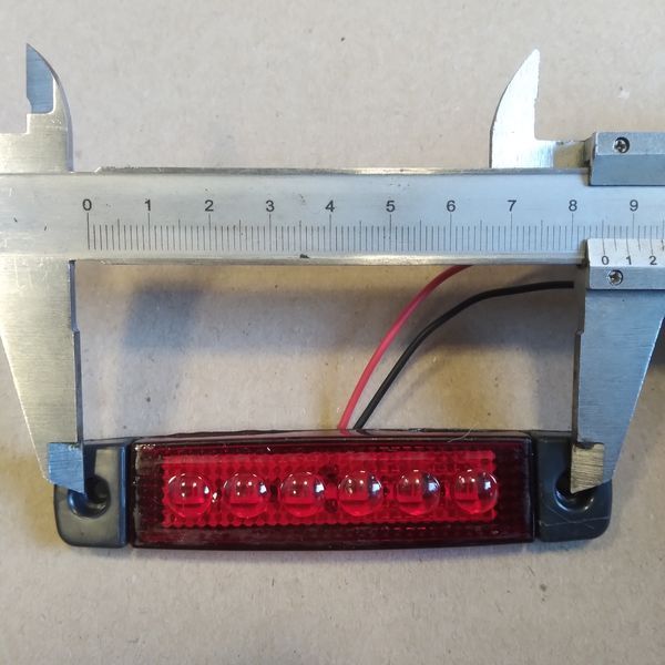 Ліхтар габаритний 12/24 V LED червоний (6 діодів, 1ряд) (TEMPEST) TP02-57-075 TP02-57-075 фото