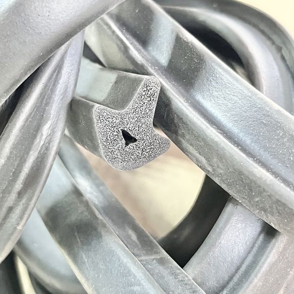 Ущільнювач дверей ГАЗ 3307, ЗІЛ 130 (L = 7 м, профіль ЛАСТИ/СТРІЛКА). 4301-6107020 4301-6107020 фото
